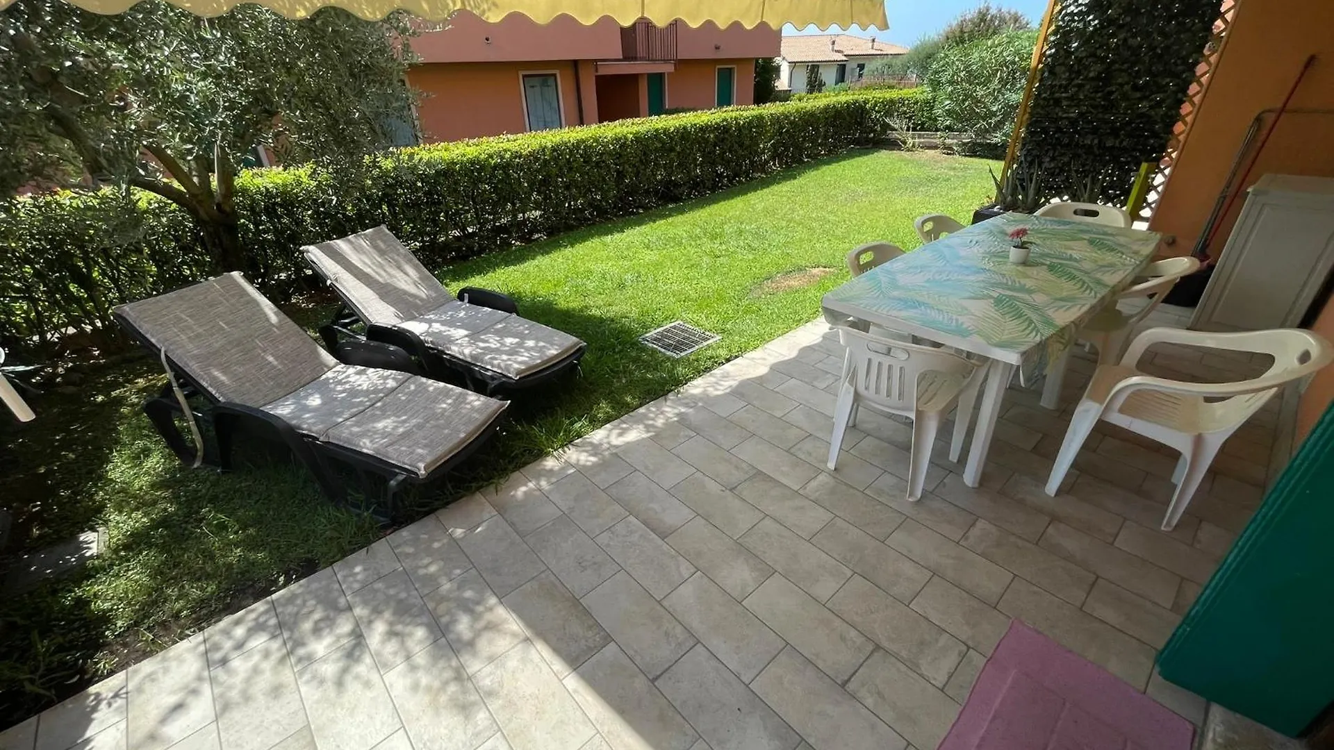 Super Rose Apartment Lazise Italy